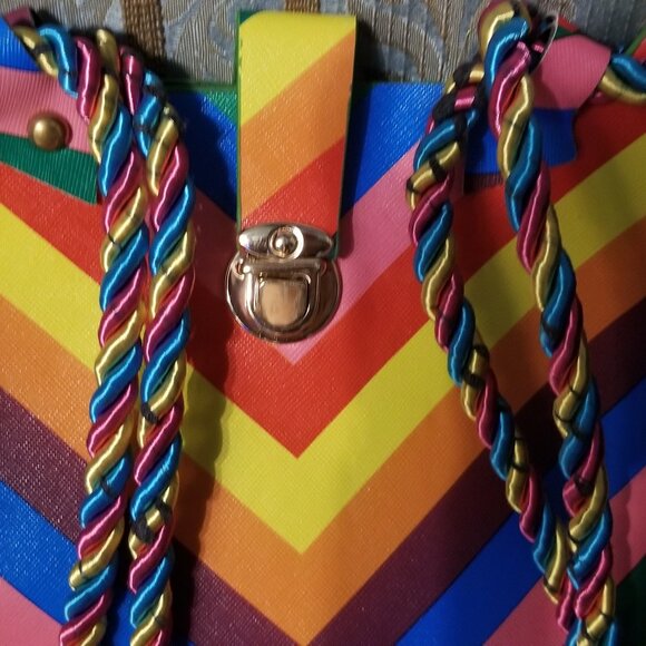 Rainbow Colorful Chevron Tote Purse Bag With Rope Handle - Picture 2 of 4